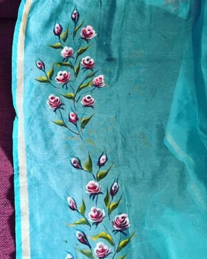 Bunch of Roses at big stole of organza